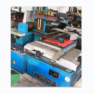 Fabricant chinois DK Machine de découpe à fil EDM CNC sérieuse DK 7740 Prix de la machine - Product Image 2