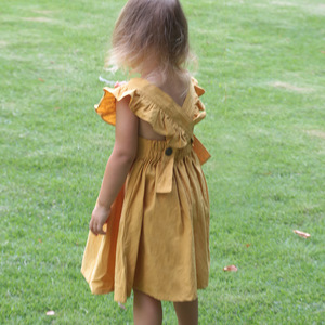 Abito estivo casual da bambina, modello principessa in cotone con volant, classe A, alta qualità, per bambini. - Product Image 2