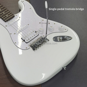 Guitarra Eléctrica ST con Puente de Trémolo Simple, Mástil de Arce, Madera Carbonizada, Trastes de Acero Inoxidable, Acabado Brillante, 39 Pulgadas - Product Image 4