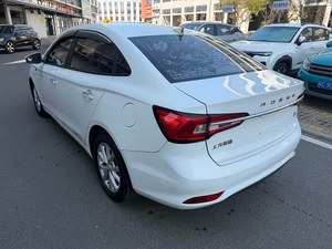 Voiture d'occasion Roewe I5 1.5L <span class=keywords><strong>Auto</strong></span> 4G Linghao Berline 2019 Euro VI 5 places – Fiable pour usage quotidien, choix économique pour l'Asie et l'Afrique - Product Image 6