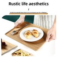Plateau rectangulaire en bois de frêne poli pour pain et pâtisseries, idéal pour usage commercial