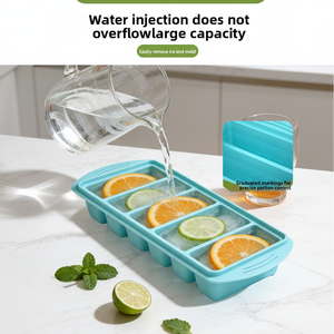 Moule à glaçons en <span class=keywords><strong>silicone</strong></span> de qualité alimentaire sans BPA <span class=keywords><strong>avec</strong></span> <span class=keywords><strong>couvercle</strong></span>, grand <span class=keywords><strong>bac</strong></span> à glaçons pour boissons, bouillon, beurre - Vente en gros - Product Image 4
