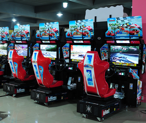 เครื่องเกมแข่งรถแบบหยอดเหรียญ หน้าจอ LCD HD 32 นิ้ว สำหรับเล่นคนเดียว รุ่น Outrun สำหรับโซนเกม - Product Image 6