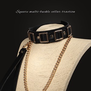 BANSEY Gargantilla de Cuero Gótica Punk con Múltiples Hebillas y Cadena de Metal Dorado, Collar de Sujeción Erótico para Clubwear y Atuendos de Festival para Mujer - Product Image 1