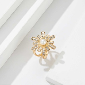 Hebilla de girasol con perlas y diamantes de imitación, accesorio de joyería para ropa, para bufandas y vestidos, otoño 2023 - Product Image 2