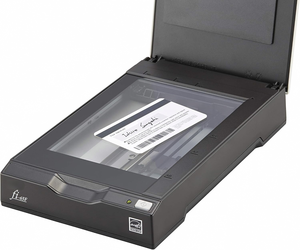 Escáner de cama plana mini fi-65F para tarjetas de identificación y pasaportes - Product Image 1