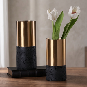 Jarrón de Mesa de Metal Industrial Elegante y de Lujo |   Maceta Decorativa Hecha a Mano, Impermeable, para Uso en el Hogar y Hoteles, Nueva Llegada - Product Image 3