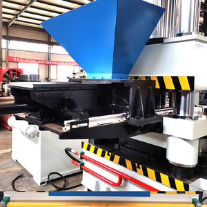Prensa Hidráulica de Cuatro Columnas y Cuatro Vigas de 400T, Motor de Engranajes Controlado por PLC, Baño de Sal para Procesamiento de Metales - Product Image 4