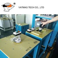 Machine à magnétiser de type à décharge capacitif pour moteur de lève-vitre de voiture