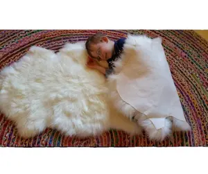 Pure White Extra Large Floor Area Fluffy Genuine Natural Australia Long Hair Sheepskin Rug For Bedroom Living Room