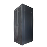 Standard de Support De Serveur de 19 Pouces 42U 800*800 Maille perforée Porte De Refroidissement Du Center de Données Au Sol Armoire Réseau