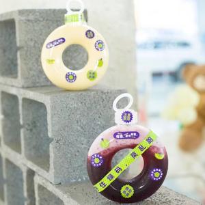 Botella de PET de 500 ml con Forma de Donut para Té con Leche/Refresco/Zumo, con Tapa de Rosca y Serigrafía para Envasado de Bebidas, Venta al por Mayor - Product Image 4