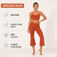 Nouvel Arrivage 2026 – Ensemble de Yoga 2 Pièces pour Femme : Camisole à Bretelles Fines et Pantalon Capri Évasé à Séchage Rapide – Tenue de Sport pour Course et Activités de Plein Air