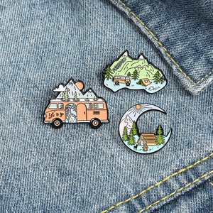 High Quality Personalized Landscape Map Brooch Pin Badge Maker Custom Brooch for Bag Hat Clothing Decoration