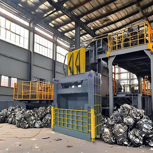 Empacadora hidráulica automática de precio barato al por mayor ropa <span class=keywords><strong>usada</strong></span> compactador de chatarra metálica caja de papel usado <span class=keywords><strong>prensa</strong></span> de balas hidráulica - Product Image 3