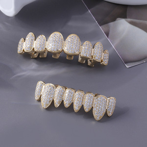 Fine Grillz – Couronnes dentaires 8 dents or et argent, micro-incrustation de zircon, unisexe, usage quotidien, design géométrique - Product Image 3