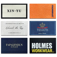 Nouvelle Arrivée Étiquettes Tissées Damassées Écologiques JC à Extrémité Carrée, avec Patch en Satin pour Col Principal, Design Tendance, Modèle Guangdong pour Vêtements