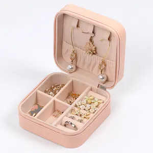 Dapat disesuaikan portabel perjalanan Mini kotak perhiasan kulit perhiasan cincin Organizer kasus penyimpanan kotak hadiah gadis wanita untuk Cincin
