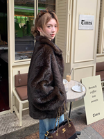 Manteau en fausse fourrure de vison à col montant pour femme, style rétro, fourrure intégrée, luxe léger, chaud et duveteux, nouveau style