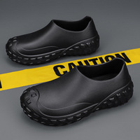 Chaussures de chef spécifiques à la cuisine, unisexes ; semelle antidérapante, imperméable et résistante à l'huile à motif de pneu ; chaussures de travail pour les services de restauration.
