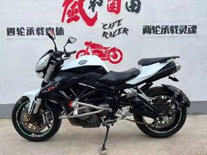 Moto Benelli de segunda mano 600cc 4 tiempos <span class=keywords><strong>Chopper</strong></span> Racing Street con velocidad máxima> 80 km/h - Product Image 3