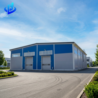 Entrepôt logistique préfabriqué en structure métallique, atelier, bâtiment industriel, bâtiment commercial, entrepôt en structure métallique