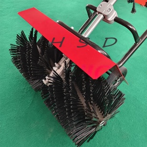 Máquina cepilladora de césped a gasolina autopropulsada a <span class=keywords><strong>precio</strong></span> de fábrica para cepillado y aseo de césped artificial - Product Image 2