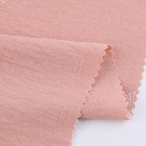 YVES <span class=keywords><strong>japonais</strong></span> feuille de bananier motif imprimé tissé rose uni teint extensible Cey crêpe froissé <span class=keywords><strong>tissu</strong></span> pour vêtement - Product Image 4