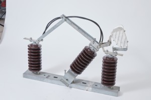 Déconnexion <span class=keywords><strong>de</strong></span> <span class=keywords><strong>dérivation</strong></span> ABS-Recloser Commutateur d'isolation haute tension extérieur Commutateur d'isolateur <span class=keywords><strong>de</strong></span> groupe Interrupteur <span class=keywords><strong>de</strong></span> déconnexion d'air - Product Image 2
