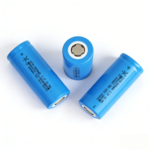 แบตเตอรี่ลิเธียมไอออนแบบทรงกระบอก 32700 3.2V 6Ah รุ่น 32700 สำหรับการใช้งานแบบ Deep Cycle อายุการใช้งาน 4000 รอบ - Product Image 1