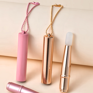 Brocha <span class=keywords><strong>de</strong></span> Labios Profesional <span class=keywords><strong>de</strong></span> Silicona <span class=keywords><strong>con</strong></span> Mango Metálico para Lápiz Labial, Corrector, Bálsamo Labial, Brillo Labial, Mini Brocha <span class=keywords><strong>de</strong></span> <span class=keywords><strong>Maquillaje</strong></span> <span class=keywords><strong>con</strong></span> <span class=keywords><strong>Tapa</strong></span> - Product Image 1