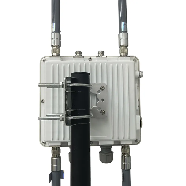 Outdoor Hotel Wireless Access Dual Band Router Wifi 6 AP Hotspot Mesh Extender for Better Enterprise Wireless Access Points
