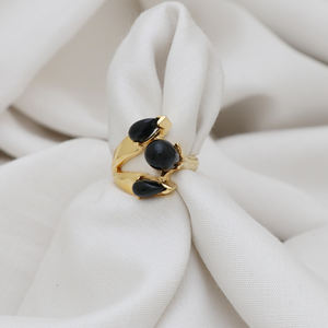 Hermoso Regalo para Ella, Anillo Delicado de Ónice Negro, Chapado en Oro, para Uso Diario, Ajustable - Product Image 3