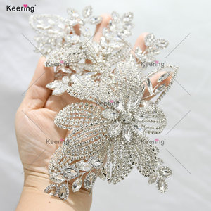 WHD-095 زينة فستان زفاف عالية الجودة مصنوعة يدويًا على شكل ورقة شجر معدنية لامعة مرصعة بأحجار الراين، زهور ثلاثية الأبعاد لفستان العروس - Product Image 5