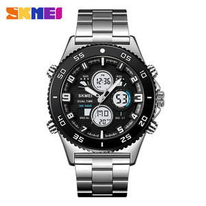 Skmei Men's Dual Time Digital Watch Gold Stainless Steel Band 3Bar Water Resistant Multifunction Quartz Watch - Product Image 5