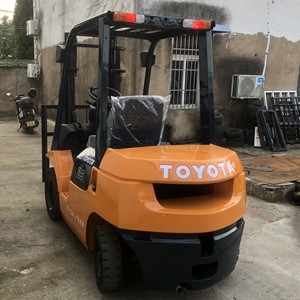 Gebruikt heftruck te koop Heftruck <span class=keywords><strong>TOYOTA</strong></span> <span class=keywords><strong>25</strong></span> 2,5 ton Hot Sale Grote Promotie Gegarandeerde Kwaliteit 100% Klaar in Goede Staat - Product Image 3