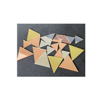 Tuiles de mosaïque de mini miroir en verre carré auto-adhésif de forme irrégulière pour les projets de boule de disco de bricolage d'artisanat (10x10mm)