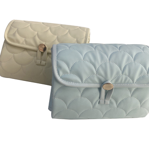 Cambiador de pañales portátil para bebé, almohadilla impermeable de viaje, nuevo diseño - Product Image 3