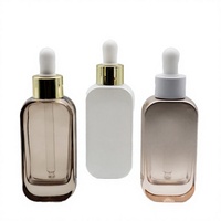 Flacon compte-gouttes plat en verre de luxe 30ml 50ml avec bouchon doré, personnalisable avec logo estampé à chaud, pour diffuseur de parfum et cosmétiques essentiels