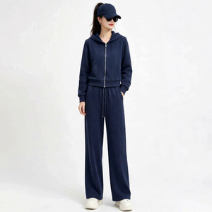Ensemble de survêtement léger 2 en 1 pour femmes, sweat-shirt à fermeture éclair bleu marine et pantalon large, tenue décontractée sportive à manches longues - Product Image 1