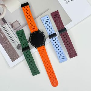 Correa de Reloj de Silicona Transpirable y Perforada con Hebilla Magnética Plegable de 20mm 22mm, Correa Deportiva Compatible con Relojes Inteligentes Huawei - Product Image 3