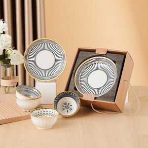 Luxury Tableware <b>Set</b> High Quality Strawberry Bowl White Porcelain Ceramic <b>for</b> Business Gift - Product Image 2