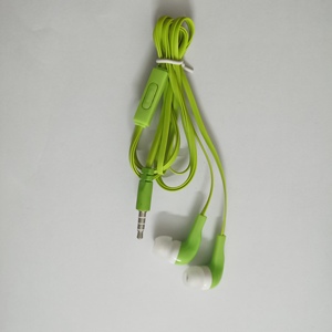 Barato al por mayor con cable de 3,5mm de auriculares en la oreja los auriculares micrófono con manos libres - Product Image 4