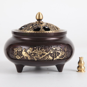 Brûleur d'encens artisanal Tongpu en cuivre pur, grand modèle sculpté avec motif « Pieuvre sur fleur de prunier », brûleur d'encens domestique - Product Image 1