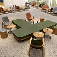 Mobilier de café nordique en bois massif pour espace lounge, négociation, détente, librairie, bar, restauration, pâtisserie, salon de thé au lait, comprenant canapé, table et chaise