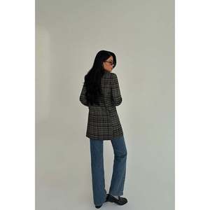 Chaqueta Kody a cuadros negra para mujer - Product Image 1