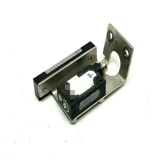 BOS 5K-PO-RR10-S49 Retroreflective Sensor BOS015C W/ P45A Reflector New Original Ready Stock Industrial Automation PAC Dedicated