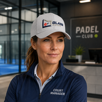 Casquette Performance 6 Panneaux Légère Perforée à Visière Courbée avec Logo Glass Court pour l'Entraînement de Padel, Vente Directe Usine, Étiquette Personnalisée pour Boutiques
