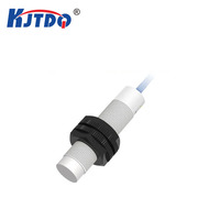 Capteur de proximité capacitif KJT M18 IP67 NPN PNP NO NC résistant à la corrosion de haute qualité