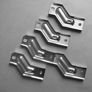 ชิ้นส่วนปั๊มขึ้นรูปจากอลูมิเนียมอัลลอยด์ ชิ้นส่วนโลหะแผ่นปั๊มขึ้นรูปตามแบบที่กำหนด สำหรับใช้ในอุตสาหกรรม - Product Image 1